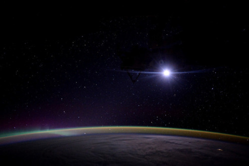 Moonrise from Space! js
