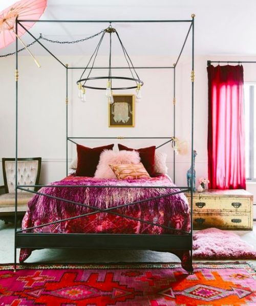 magicalhomestead - Stunning bedroom idea- Love the chandie and...