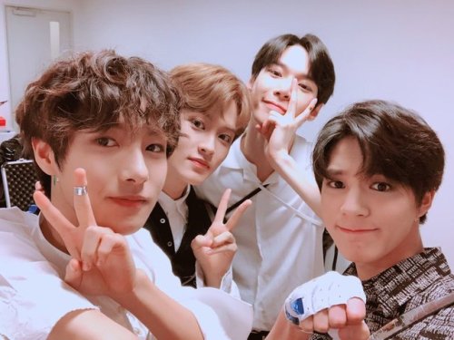 nctinfo - NCTsmtown - Curly-haired pure boy and his hyungs 