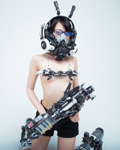 cyberpunkonlypunk - zombiesurvivor69 - Hiroto Ikeuchi...