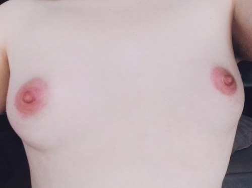 girl with puffy nipples