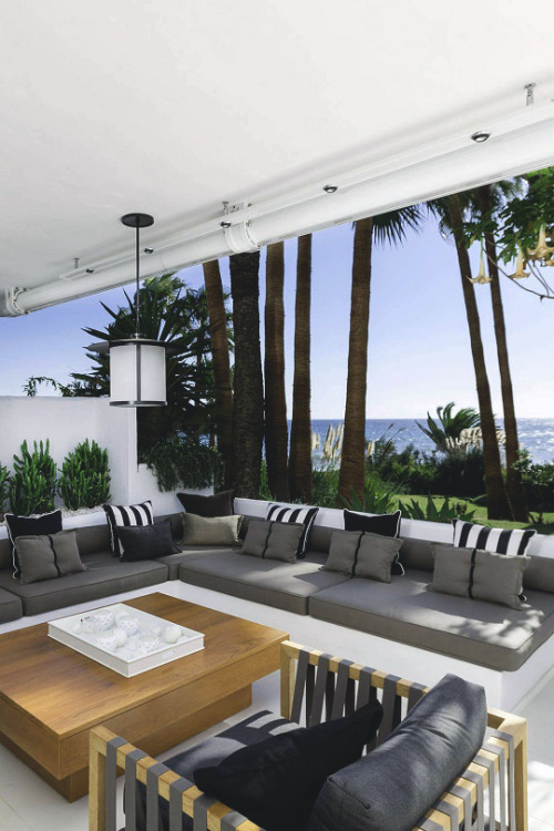 livingpursuit - Stylish Beach Home in Marbella by Patricia Darch