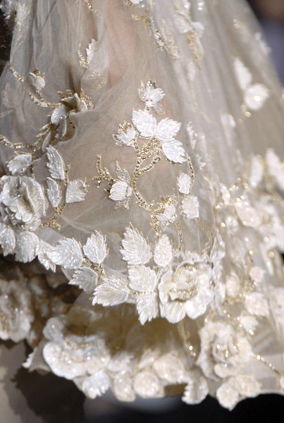 notordinaryfashion - Valentino Haute Couture - Detail