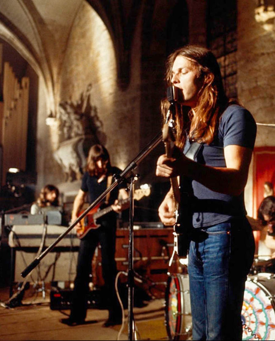 soundsof71:
“Pink Floyd, June 16th, 1971 at the Abbey of Royaumont, by Bernard Allemane
”