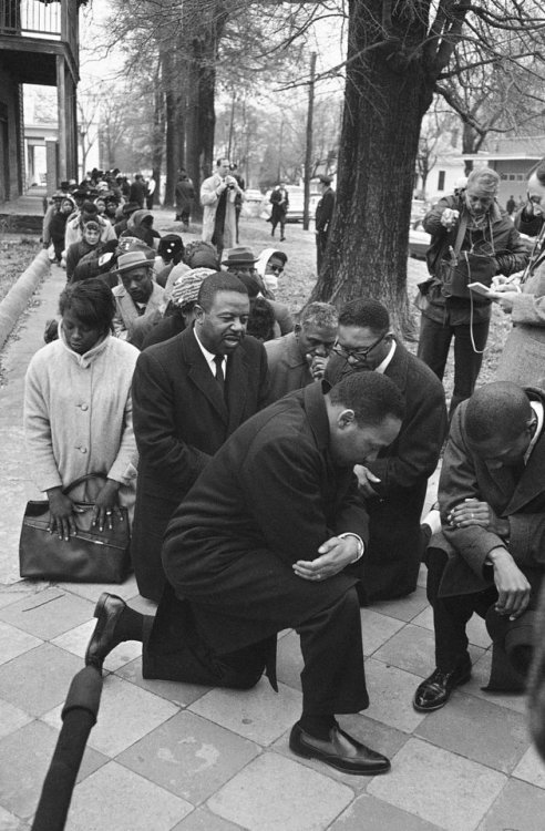 wehadfacesthen - The Rev. Dr. Martin Luther King Jr leads a...