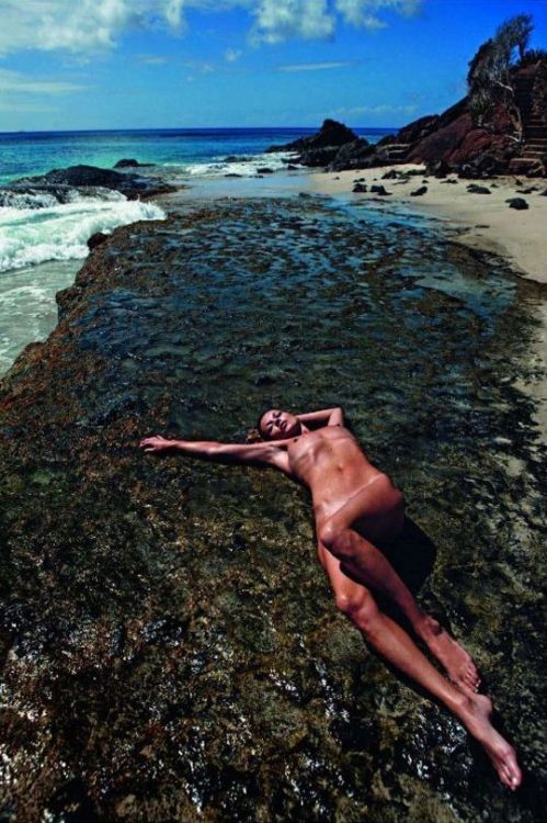 a-state-of-bliss - Kate Moss for Vogue Hommes Int by Mario...