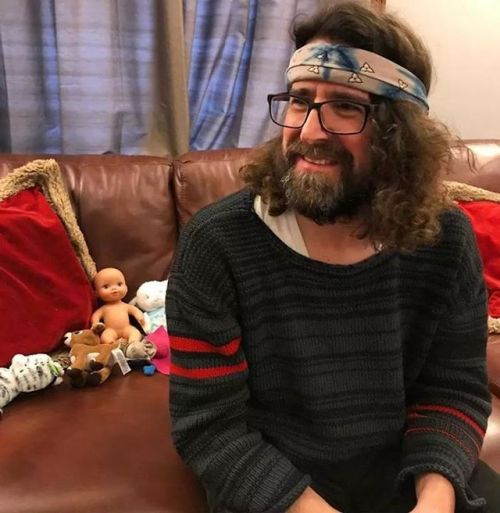 Tina Dunn is working on a new Lou Barlow solo leg for...