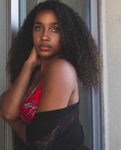 blackgirlsareeverything - lookalivezay - Omg so much beauty I...