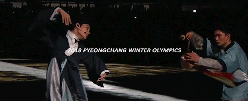 sefuns - EXO - Growl & Power // 180225 PyeongChang Winter...