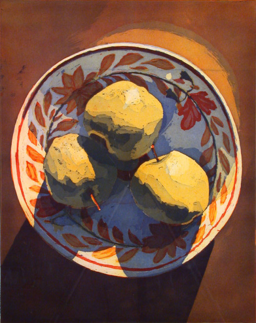 huariqueje:
â€œ Apples in a bowl - Marcel Schellekens
Dutch,b.1954-
Screen print, 60 x 70 cm
â€