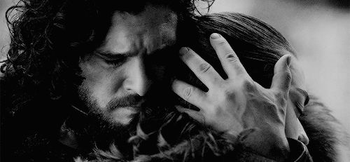 gotjonsa1 - margaerytyrels - Jon Snow + saying goodbye to his...
