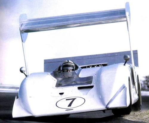 frenchcurious - John Surtees (Chaparral 2H) Can-Am - Laguna Seca...