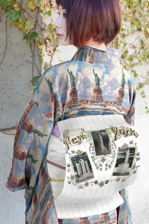 tanuki-kimono - NYC themed kimono outfit, by Kimonotte factory