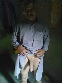 I love Pakistani Oldman
