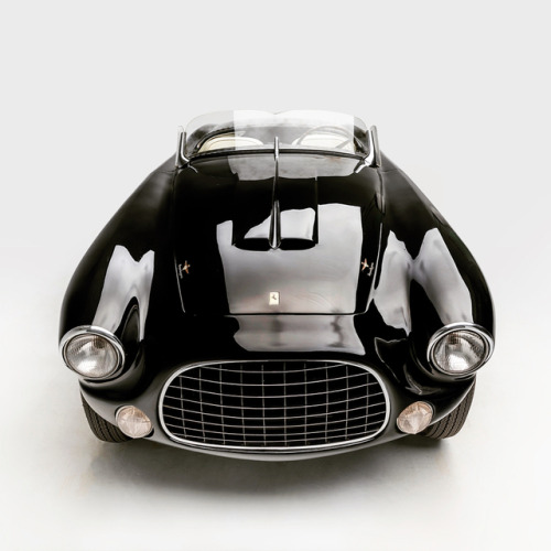 utwo:1952 Ferrari  Inter Spyder Barchetta  © petersenmuseum
