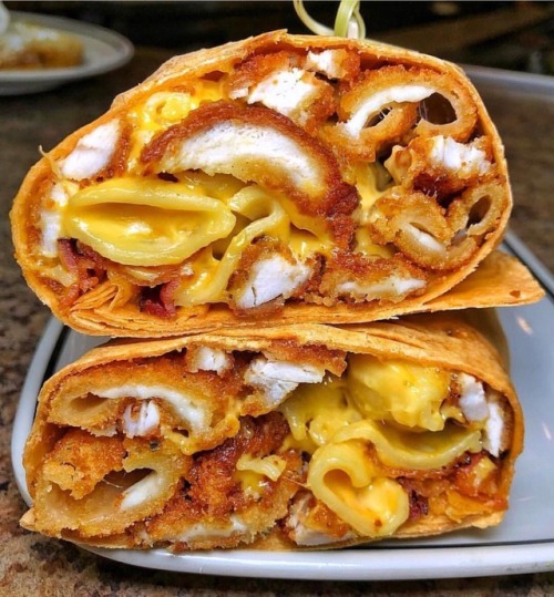 yummyfoooooood - Wrap with Chicken Tenders, Mac & Cheese,...