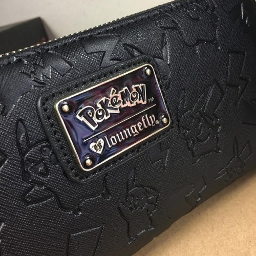 retrogamingblog:Pokemon Zip-around Wallets released by...