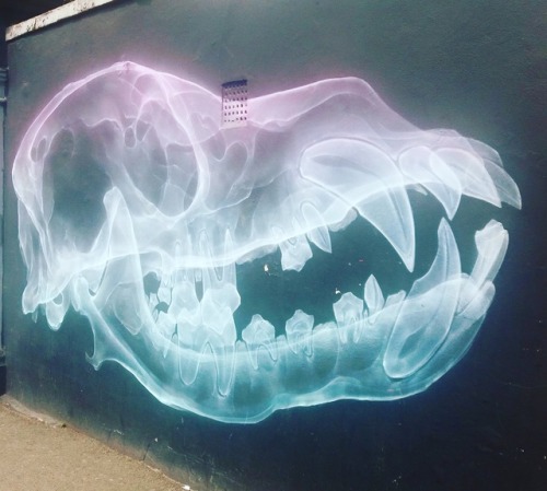 patchworktoad:Found this incredible street art whilst looking...