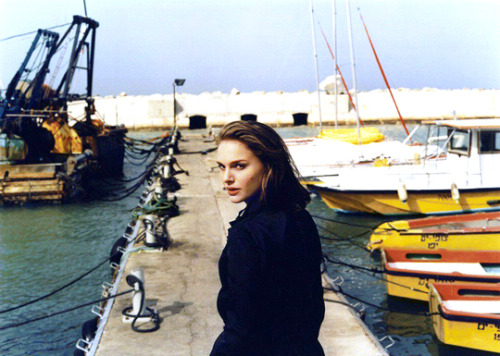 eriklehnsherrs - Natalie Portman photographed by Sonia Sieff...