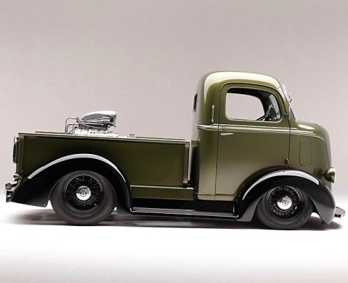 utwo:1939 Ford COE© eric geisert