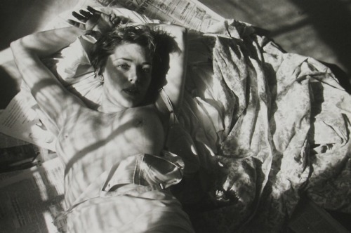 one-photo-day - Barbara, 1951, by Saul Leiter.