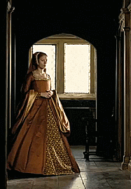 warring-roses - Women’s dresses - 16th century.