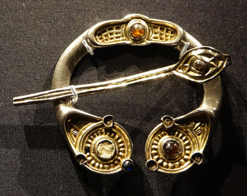 thesilicontribesman - Early Silver Brooches 450 to 800 CE, The...