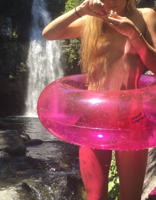 calidirtydawg - littlesativabug - Daddy took me to a waterfall and...