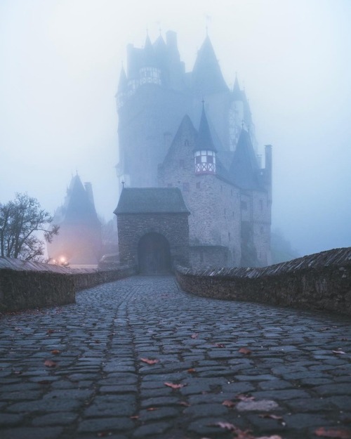 bookofoctober - Eltz Castle, Germany. Photo by magictiron