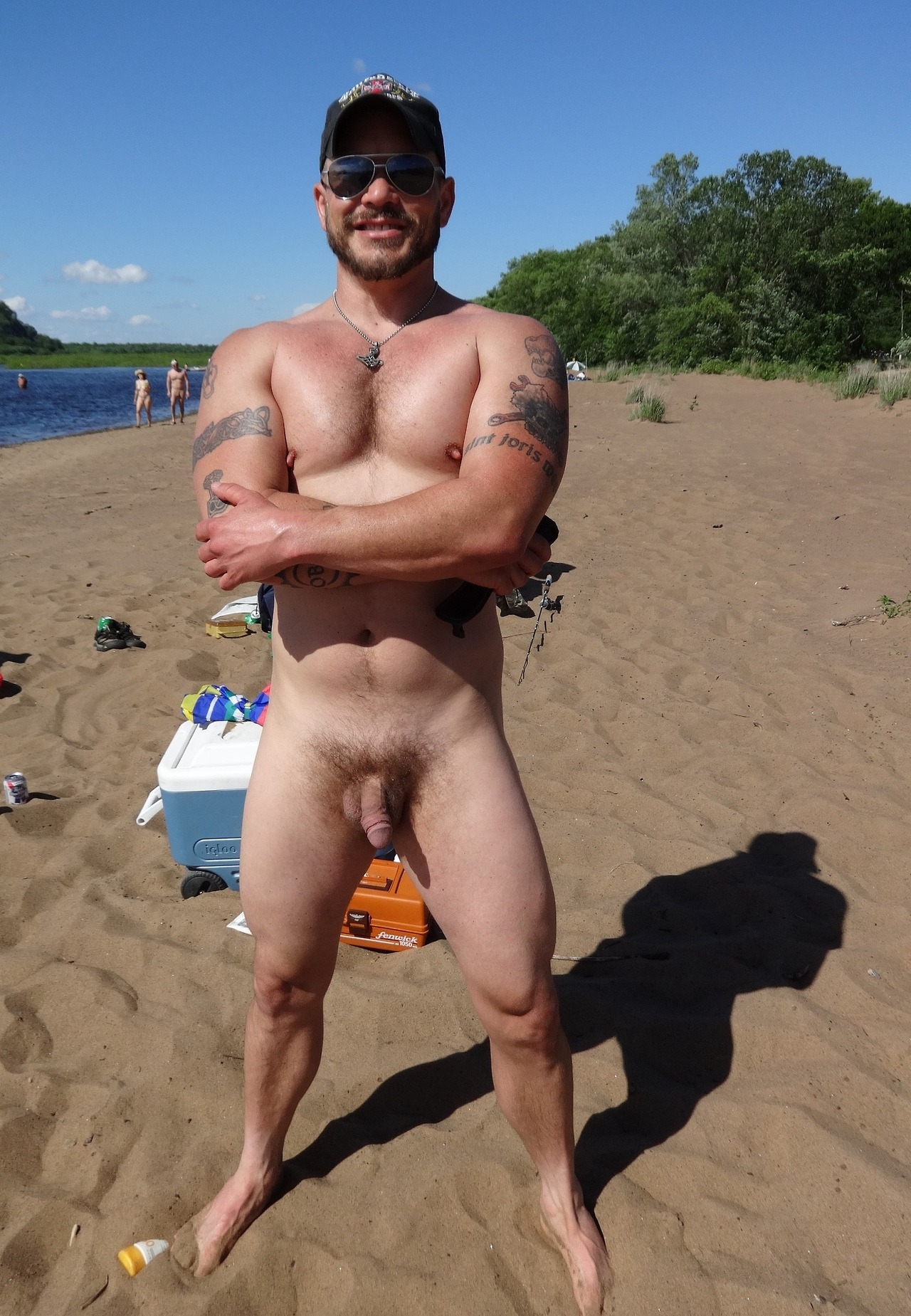 male-nudists-and-naturists:
“Main blogs: exhibitionisten-exhibitionists | nudists-and-exhibitionists
Other blogs: male-nudists-and-naturists | men-nude | guys-posted
I reblogged this post from quiutipay.
”