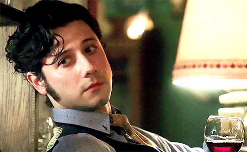 Victor Ambrose | Citizen | Informator for the NYPD | Hale Appleman || Taken Tumblr_p8cwqnuFzy1wxbpmuo1_500