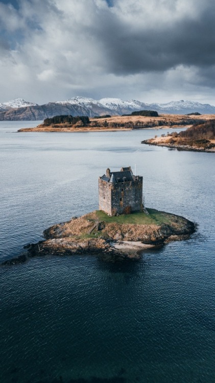 bokehm0n - Castle Stalker - Scotland