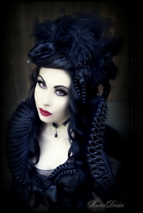 victorian-goth:Victorian Goth