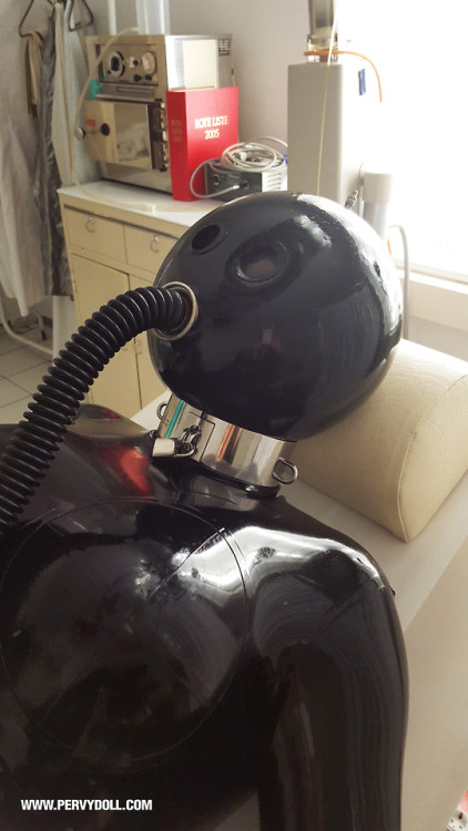 rubberdollemmalee - And now we connect your tube to this nice...