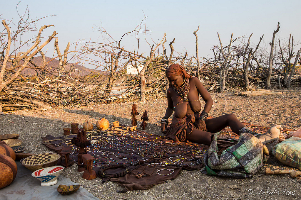 Himba woman, by Ursula
â There are about 50,000 indigenous Himba (singular: OmuHimba, plural: OvaHimba) people living on both sides of the Kunene River: in the Kunene region (formerly Kaokoland) of northern Namibia and in Angola. They are immediately...
