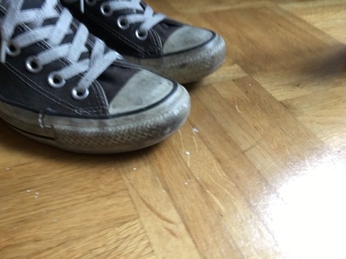 mistress-nikky - Old and worn out Converse, I wore these everyday...