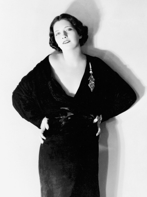 summers-in-hollywood - Kay Francis, 1930. Photo by George...