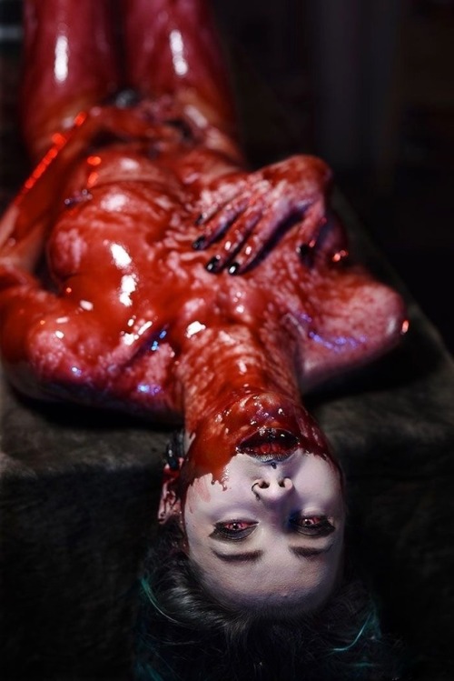 Nsfw,bloodlust snuff,gore,occult,XXX gif, pics ect