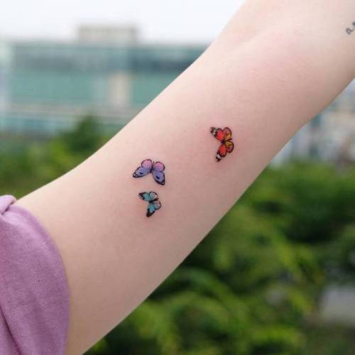 By Siyeon, done at Studio by Sol, Seoul. http://ttoo.co/p/34674 insect;small;siyeon;micro;butterfly;animal;tiny;ifttt;little;inner forearm;illustrative