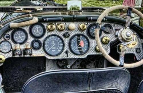 airmanisr:1930 Bentley 27-Liter V12 Rolls-Royce Meteor...