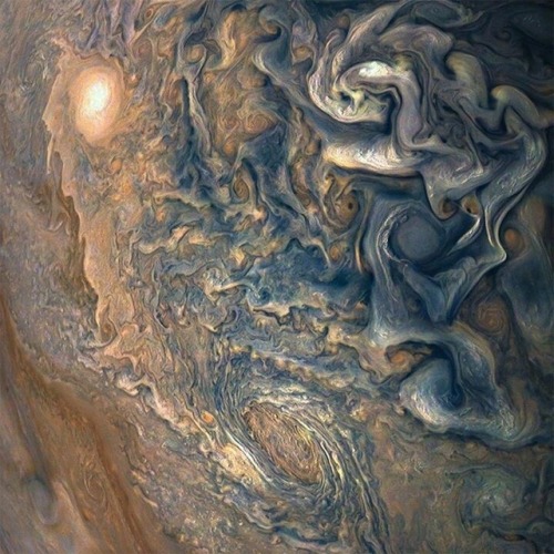kaijuno - Photos of Jupiter taken by NASA’s JUNO probe God I’m...