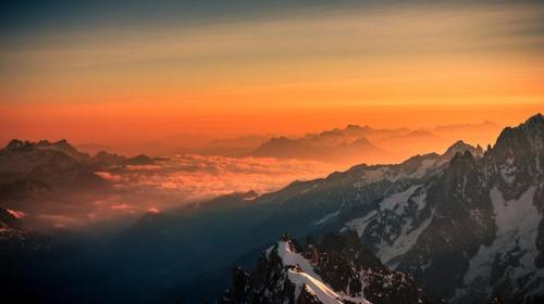 adventuresinfinity - Sunrise over the Alps. Definitely worth the...