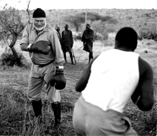 ruihenriquesesteves:Hemingway boxing in Kenya, 1954