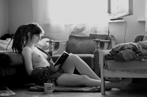 coffee-with-a-view:its always best to read naked, just as...