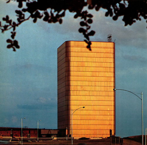 archiveofaffinities:Neuhaus and Taylor, Campbell Centre,...