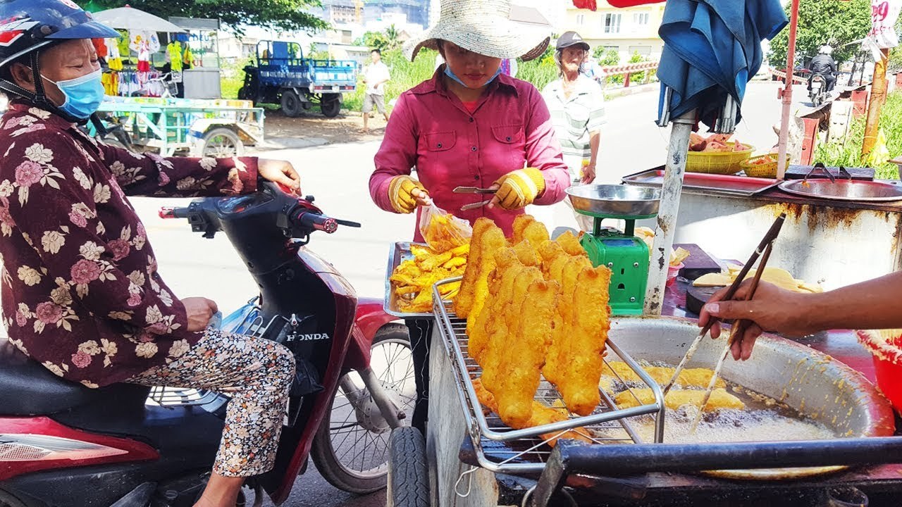Уличная жрачка: Вьетнам, жаренные банаы.