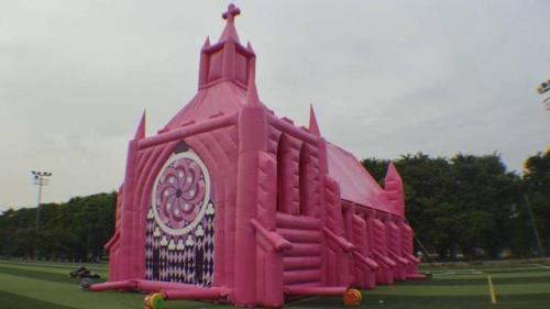 mementomoriiv:Pink Blow-Up Churchassemble