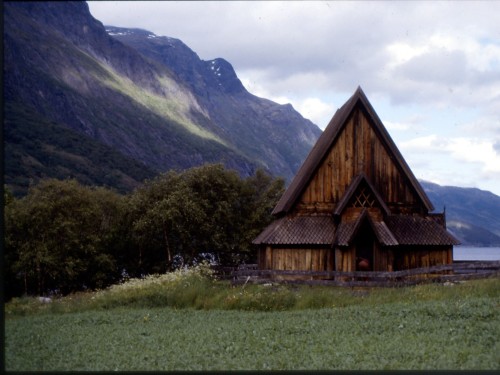 northernvikinggirl:This is Øye stave church located in Vang,...