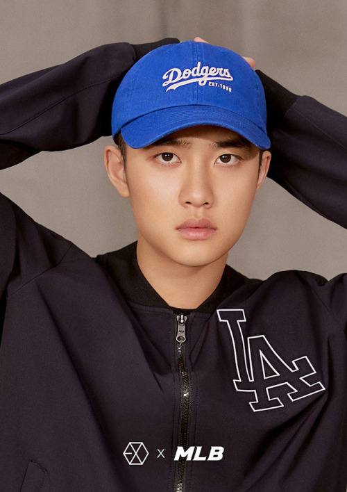MLB Korea Website Update with D.O.: LOOKBOOK EXO X MLB 18SS...