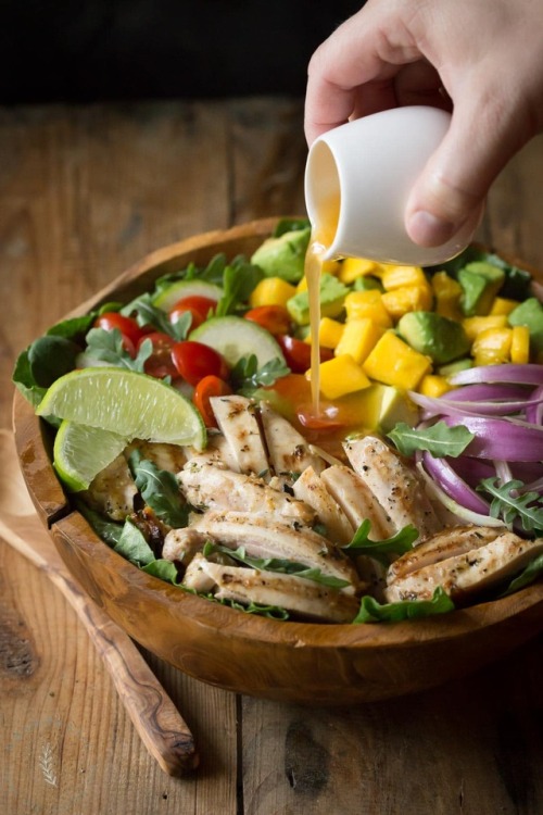 guardians-of-the-food - Chicken and Avocado Salad with Honey...